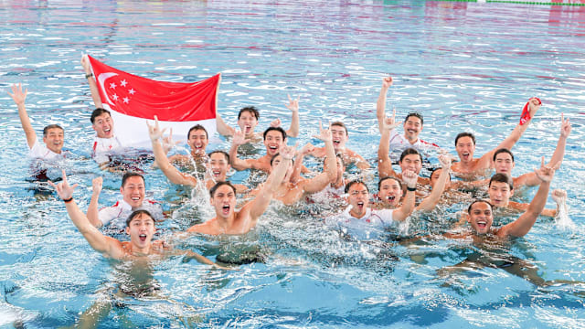 罗马诺：迪萨西已经被推荐给巴萨，巴萨也在关注塞内西（罗马诺：巴萨获荐迪萨西，同时关注塞内西）