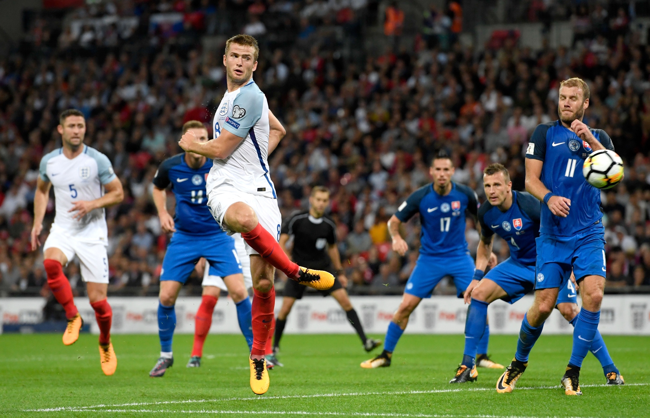 经纪人：德拉古辛需要出场，我会联系国米也可能和齐沃谈谈（经纪人：德拉古辛需要更多出场时间，将联系国米或与齐沃沟通）