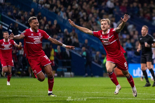 NBA球员交易动态及球队影响（NBA球员交易动向与球队格局变化）