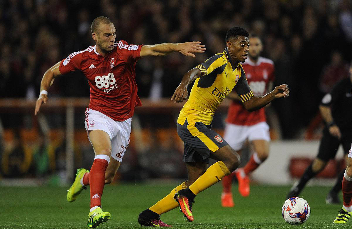 库库忆转会曼城失败：瓜帅点名我跪着去都行，但布莱顿要价高（库库忆投曼城告吹：瓜帅点名我愿跪着去，奈何布莱顿要价过高）